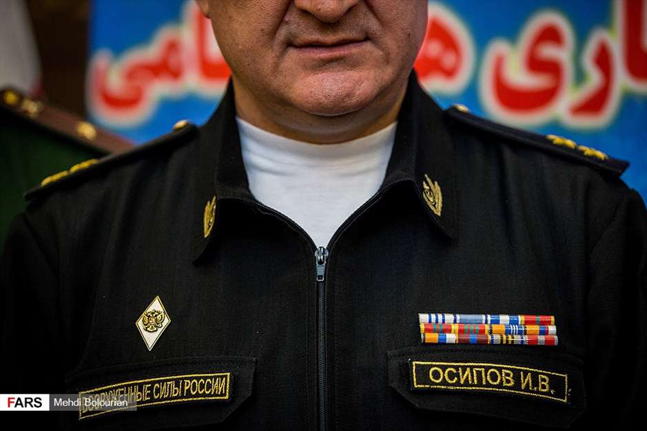 دیدارمعاون ستادکل نیروهای مسلح روسیه با فرمانده نیروی دریایی