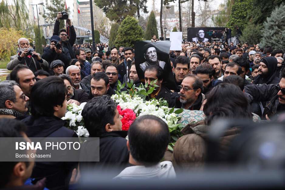 تشییع پیکر حسین محب‌اهری