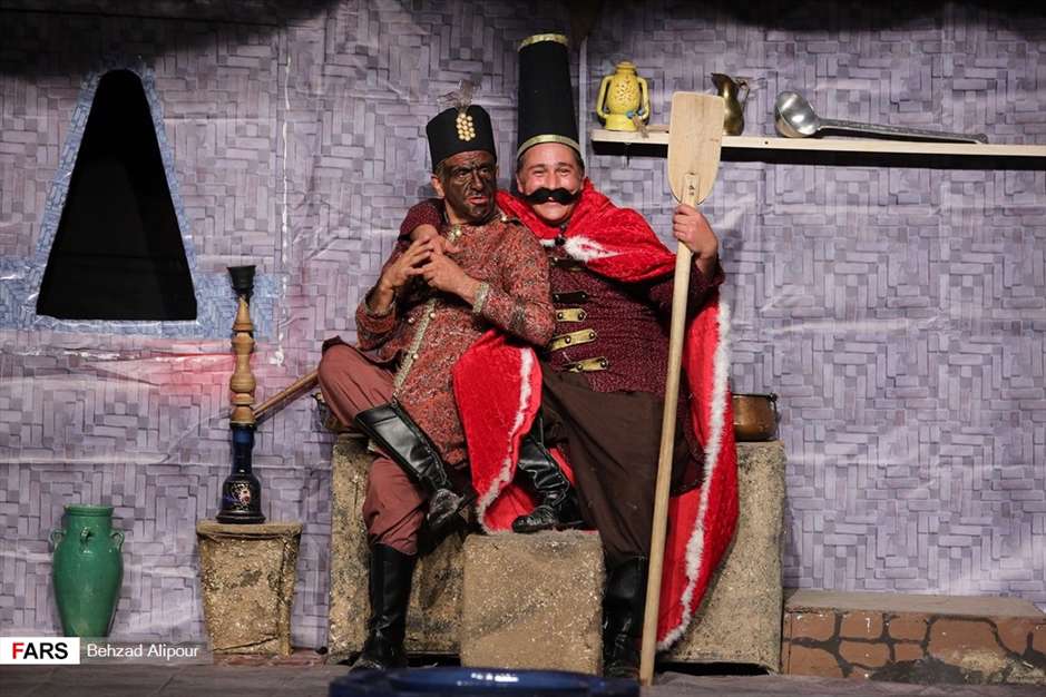 نمایش «قهوه قجری» در همدان