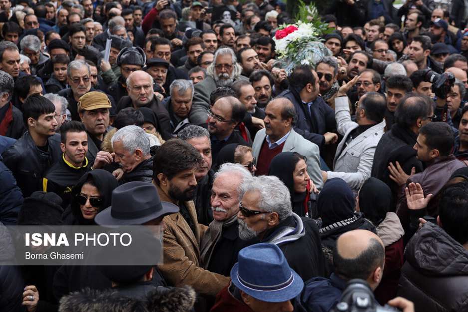 تشییع پیکر حسین محب‌اهری
