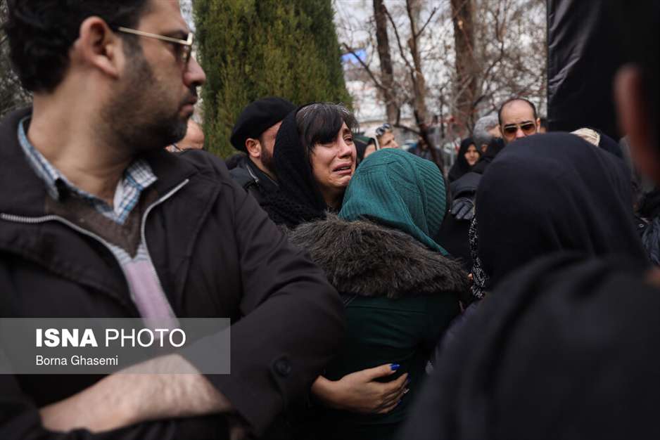 تشییع پیکر حسین محب‌اهری