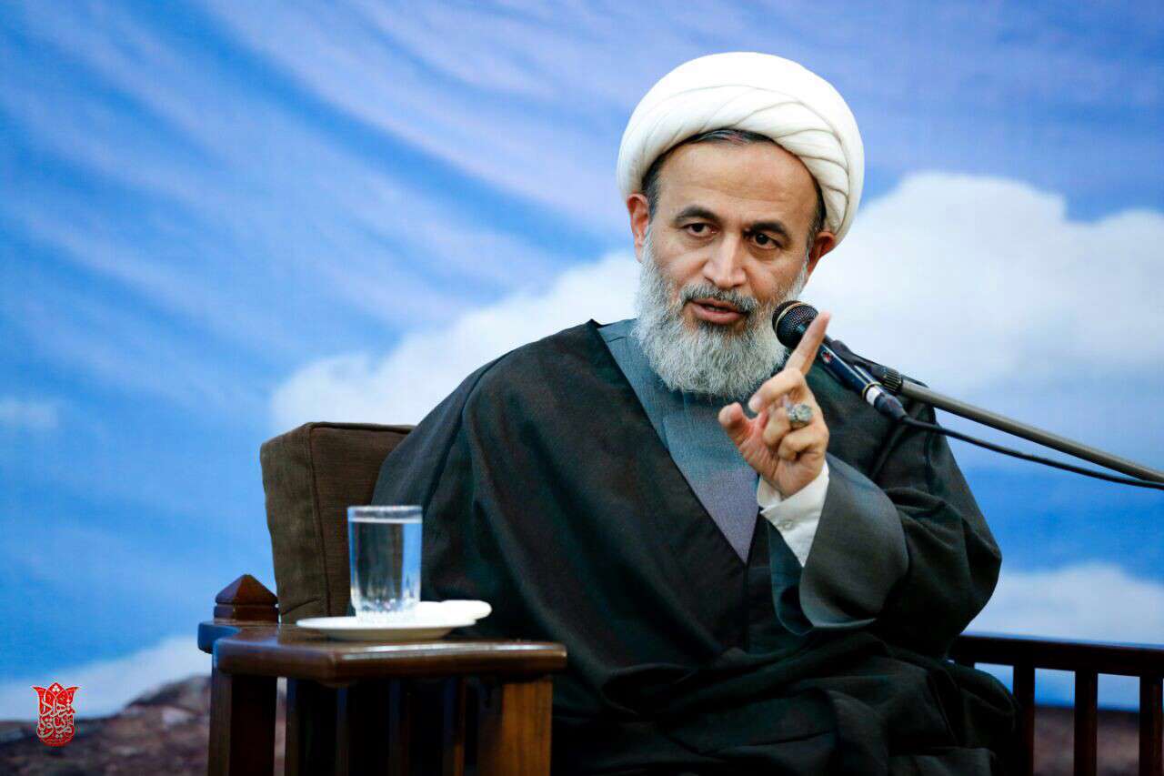 گفتگو دربارۀ لذایذ معنوی، ریاکاری نیست! گفتگو دربارۀ لذایذ معنوی، ریاکاری نیست!