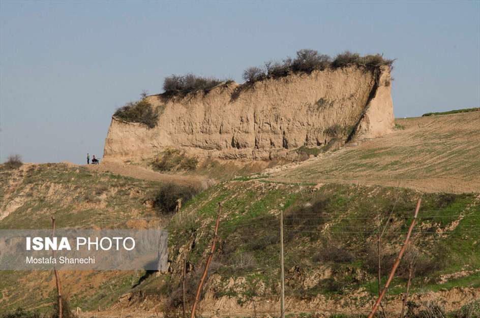 تپه‌هایی که بلعیده می‌شوند