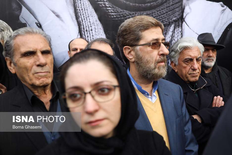 تشییع پیکر حسین محب‌اهری