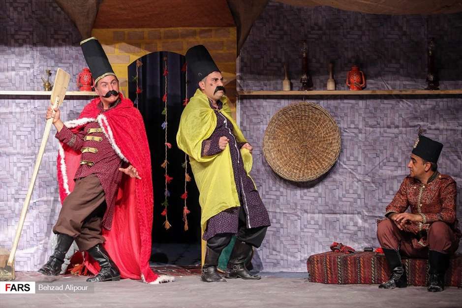 نمایش «قهوه قجری» در همدان
