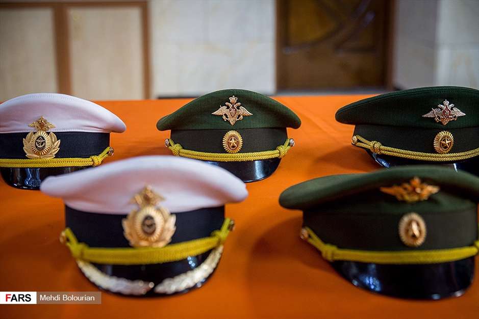 دیدارمعاون ستادکل نیروهای مسلح روسیه با فرمانده نیروی دریایی