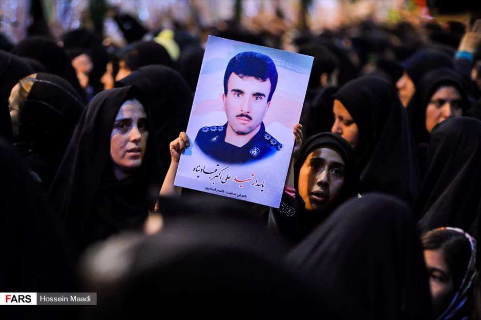 مراسم وداع با شهدای حادثه تروریستی زاهدان