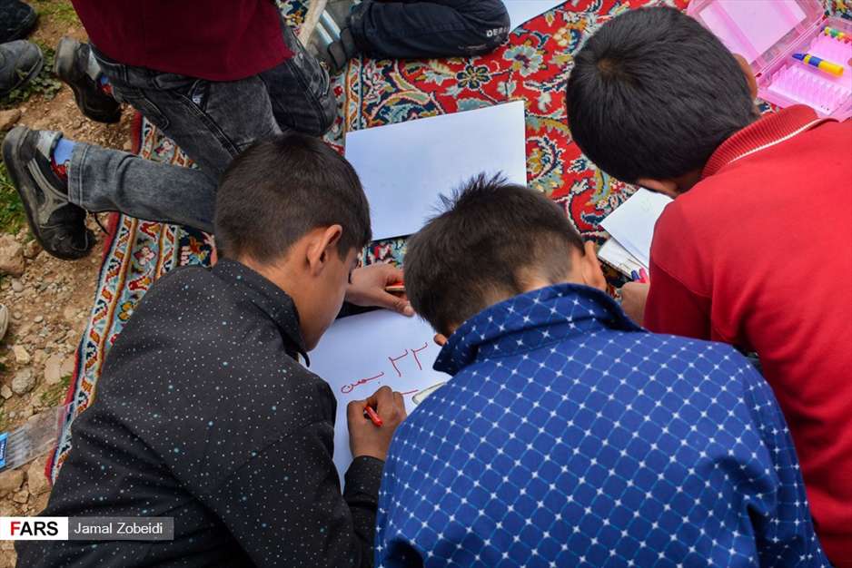 کودکانه های انقلاب