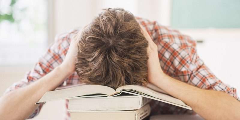 ۴ عامل تشدیدکننده اضطراب کدامند؟ ۴ عامل تشدیدکننده اضطراب کدامند؟