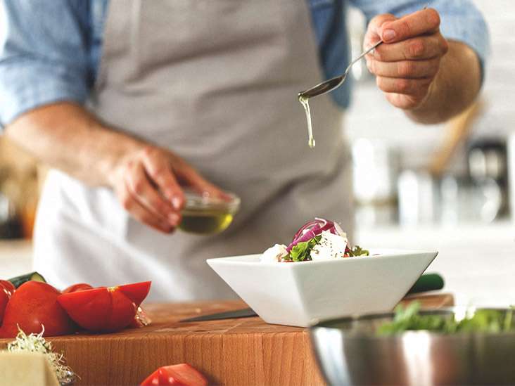 9 گام برای اینکه جوانتر به نظر برسید 9 گام برای اینکه جوانتر به نظر برسید