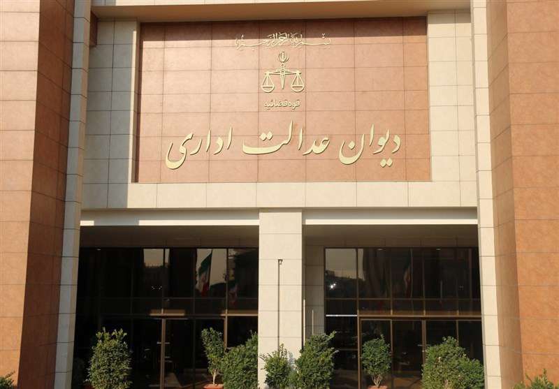 شکایت دانشجومعلمان درباره استخدام "پیمانی" شکایت دانشجومعلمان درباره استخدام "پیمانی"