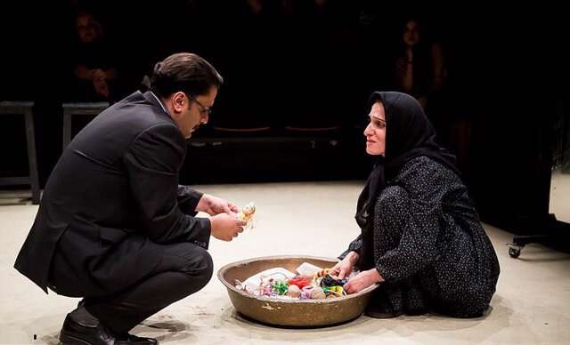 مطالبهی زودهنگام برای گرفتن ارثِ یک شهید مطالبهی زودهنگام برای گرفتن ارثِ یک شهید