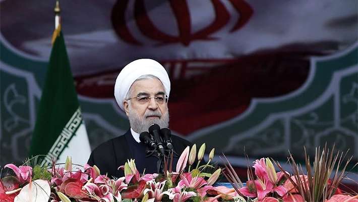 ملت در سایه اهل بیت در برابر ابرقدرتها ایستاد ملت در سایه اهل بیت در برابر ابرقدرتها ایستاد