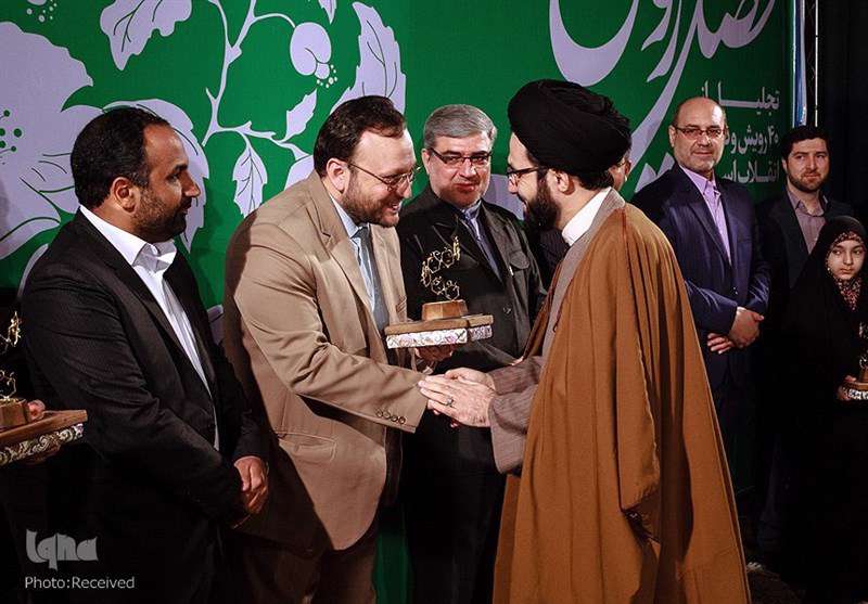 همایش فصل رویش