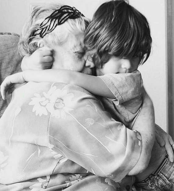 مادران همیشه مادرند