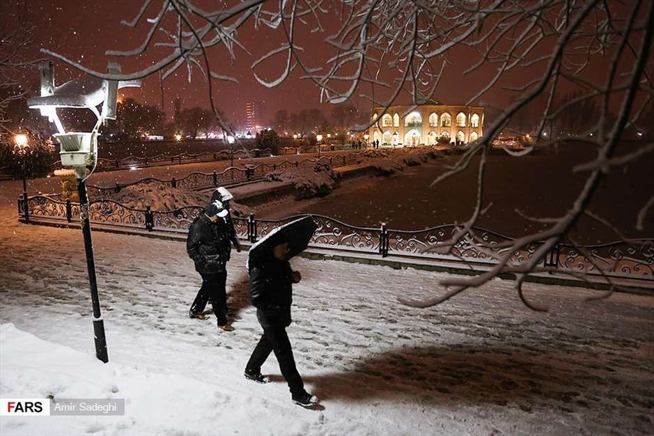 شب برفی تبریز