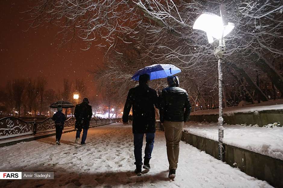 شب برفی تبریز