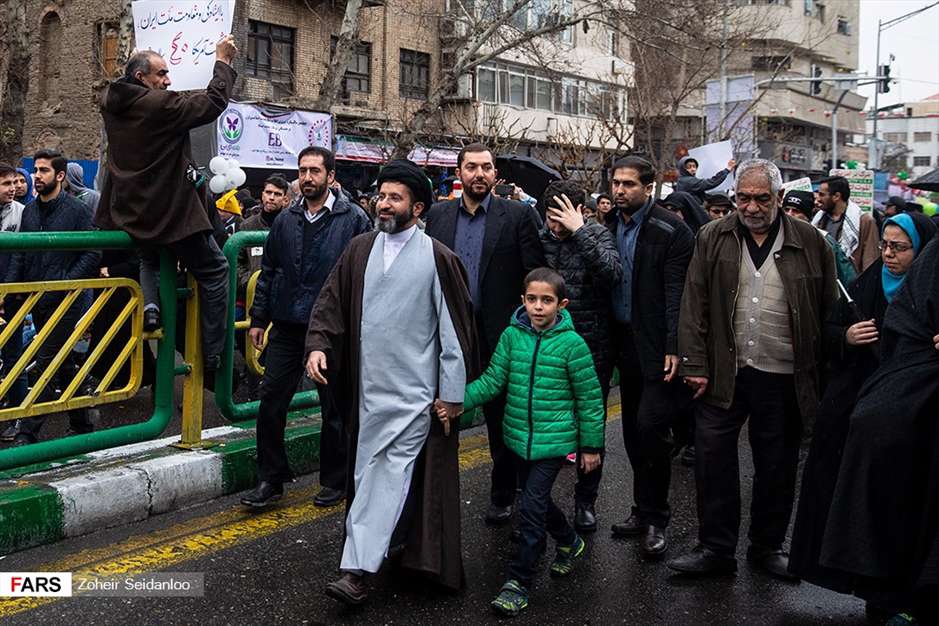 حضور شخصیت ها در راهپیمایی ۲۲ بهمن 