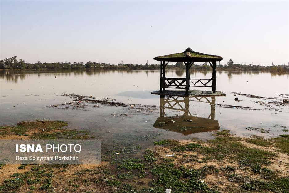 بالا آمدن آب رودخانه کارون در اهواز