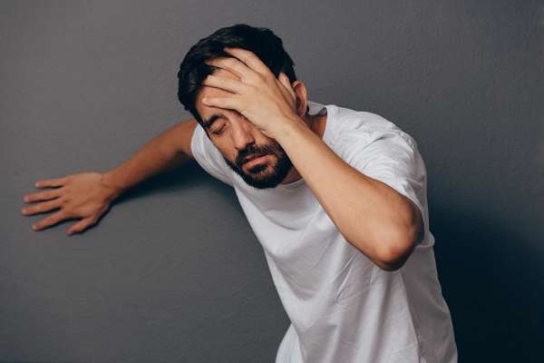 بیماریهای اثرگذار بر تعادل بدن انسان بیماریهای اثرگذار بر تعادل بدن انسان