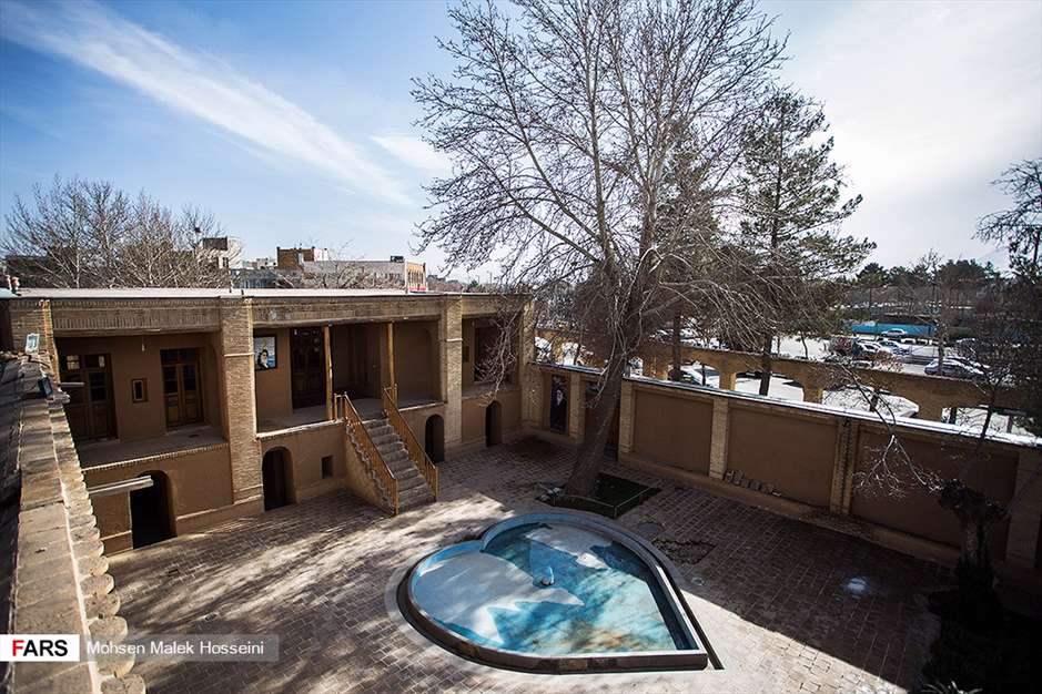 بیت تاریخی حضرت امام در خمین