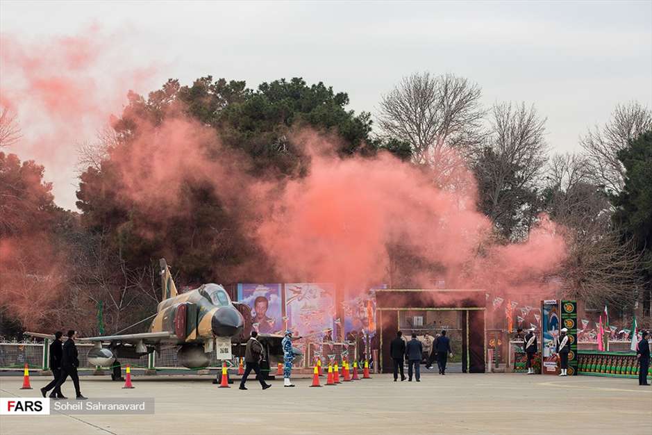 نمایش هوایی نیروهای مسلح