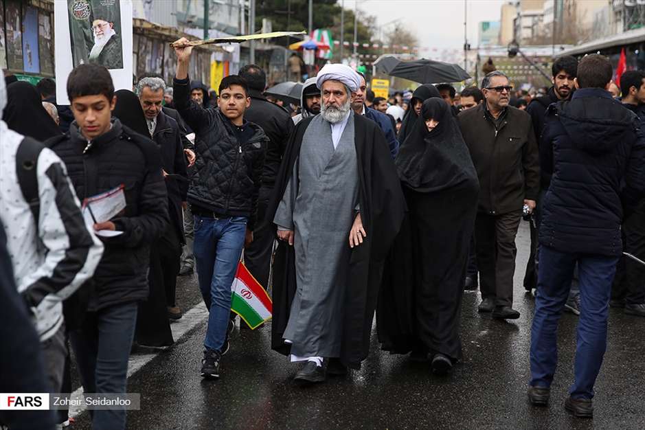 حضور شخصیت ها در راهپیمایی ۲۲ بهمن 