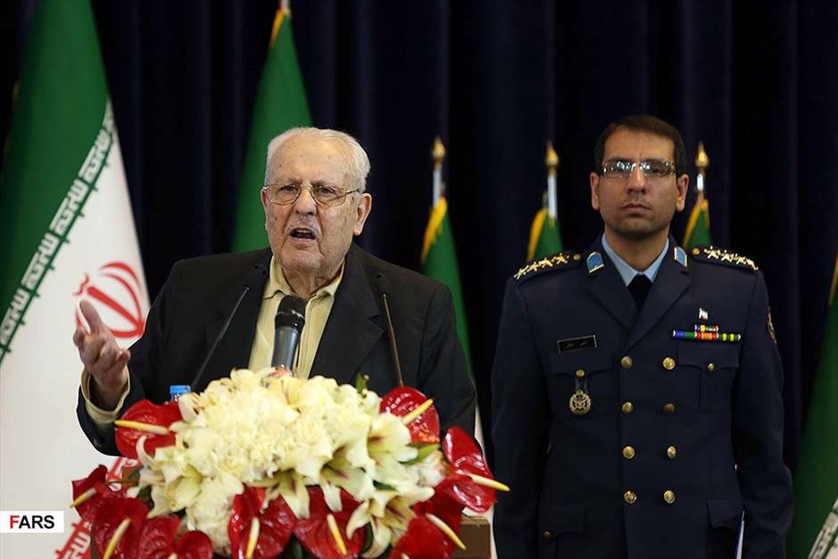 بازدید سفیران و وابستگان نظامی از نمایشگاه دستاوردهای دفاعی