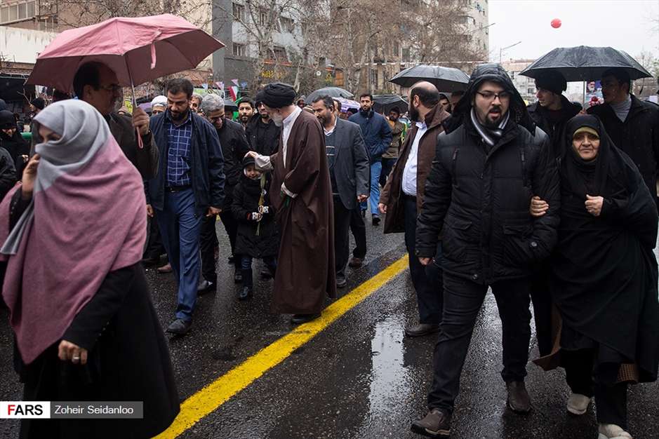 حضور شخصیت ها در راهپیمایی ۲۲ بهمن 