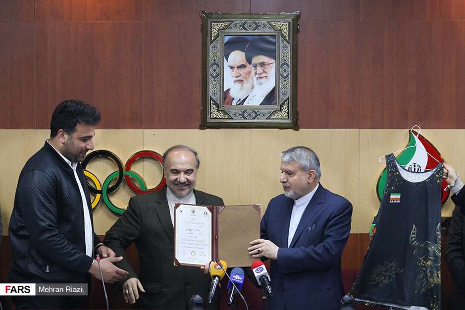 اهدای مدال‌های قهرمانان به موزه ورزش 