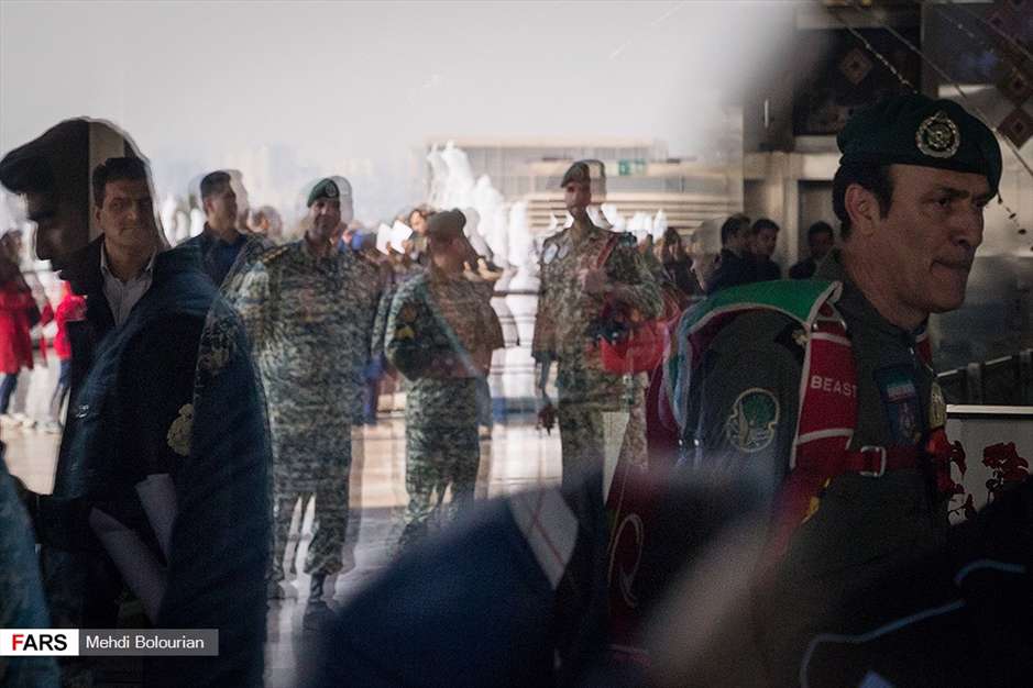 پرش از برج میلاد 