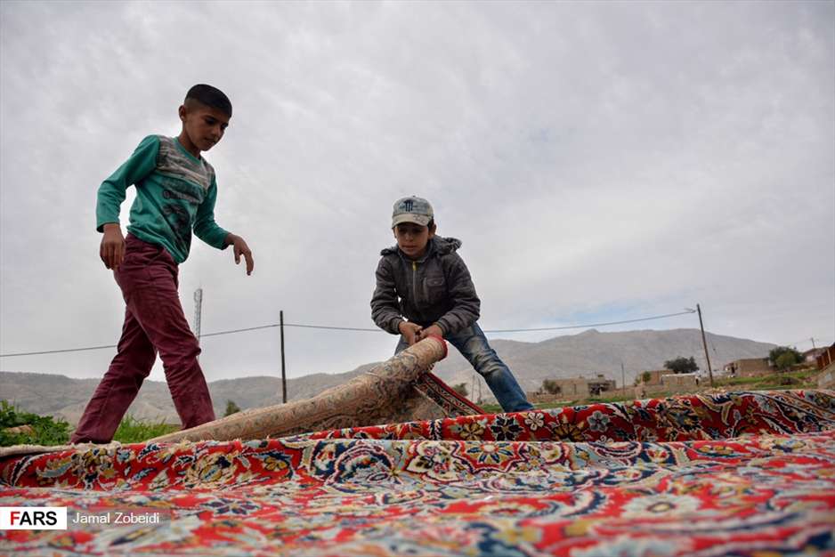 کودکانه های انقلاب