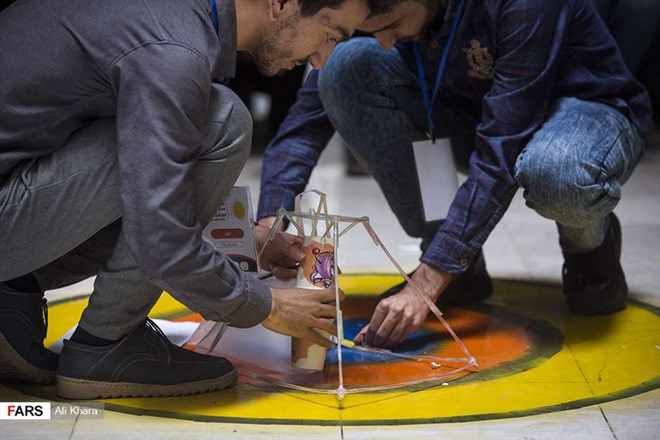 هفتمین دوره مسابقات نجات تخم مرغ