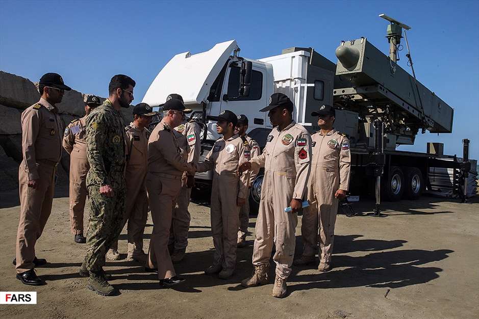 شلیک موشک کروز قادر در رزمایش ولایت 97