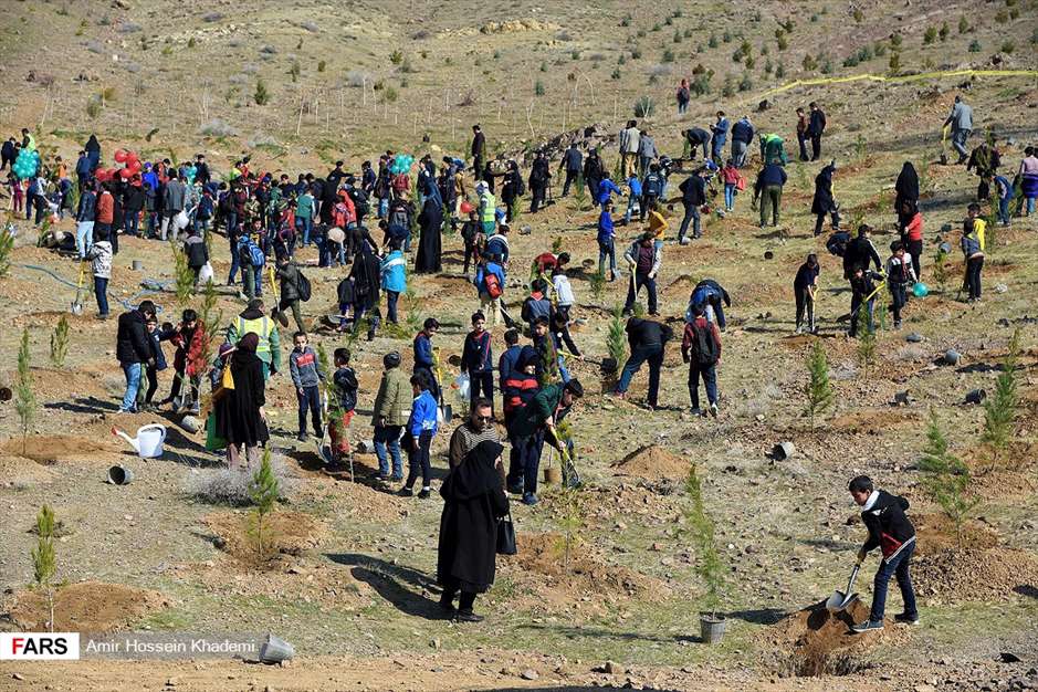 آئین روز درختکاری در البرز