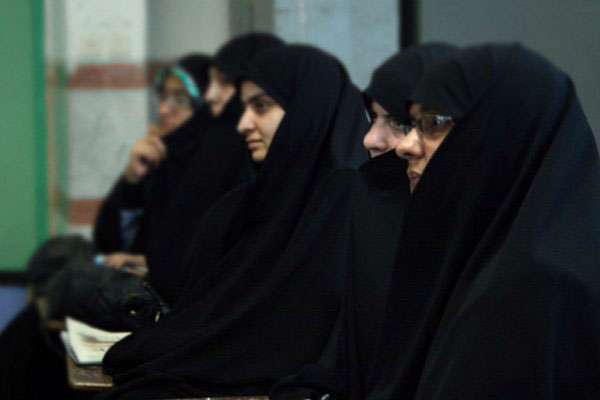 ظرفیت فعالیت ۵ هزار بانوی مبلغ در هند وجود دارد ظرفیت فعالیت ۵ هزار بانوی مبلغ در هند وجود دارد