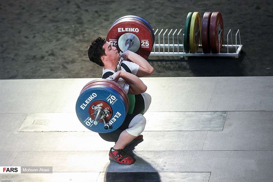 رقابت های وزنه برداری جام فجر