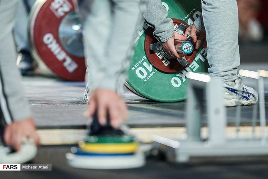 رقابت های وزنه برداری جام فجر