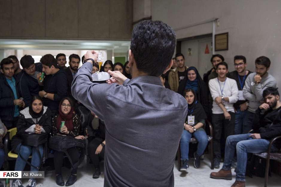 هفتمین دوره مسابقات نجات تخم مرغ