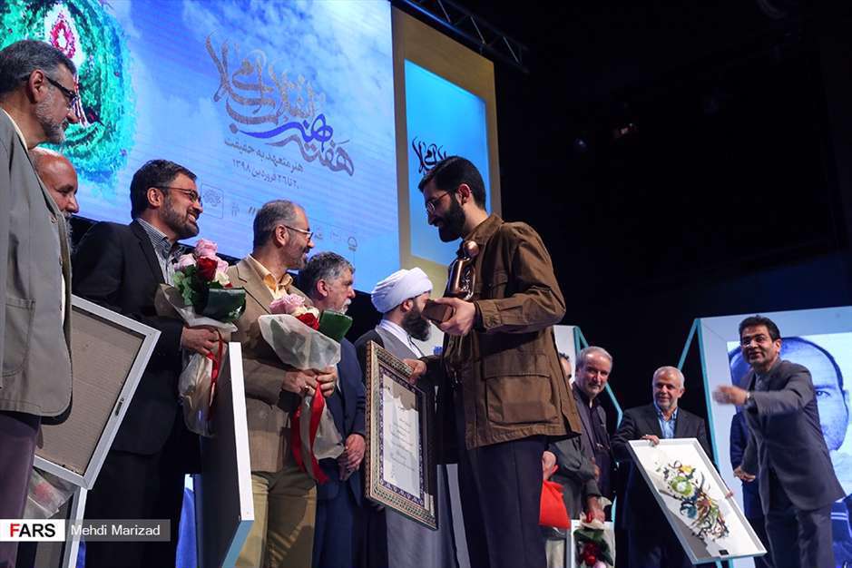 ابراهیم حاتمی‌‌کیا چهره سال هنر انقلاب اسلامی 