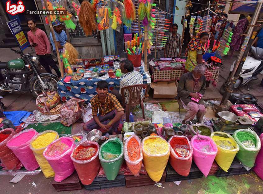 جشن رنگ هولی، یک جشنواره عجیب در هند 