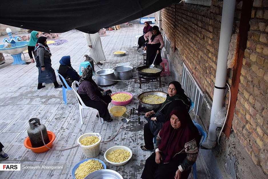 اقدام جهادی بانوان اراکی در حمایت از سیل‌زدگان