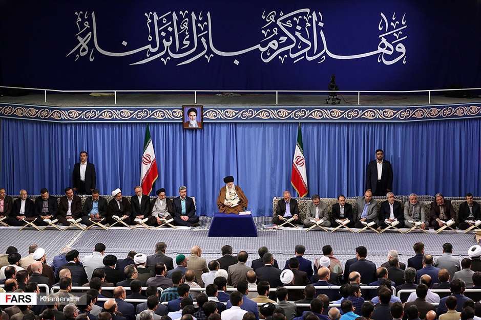 محفل انس با قرآن کریم با حضور رهبر معظم انقلاب اسلامی