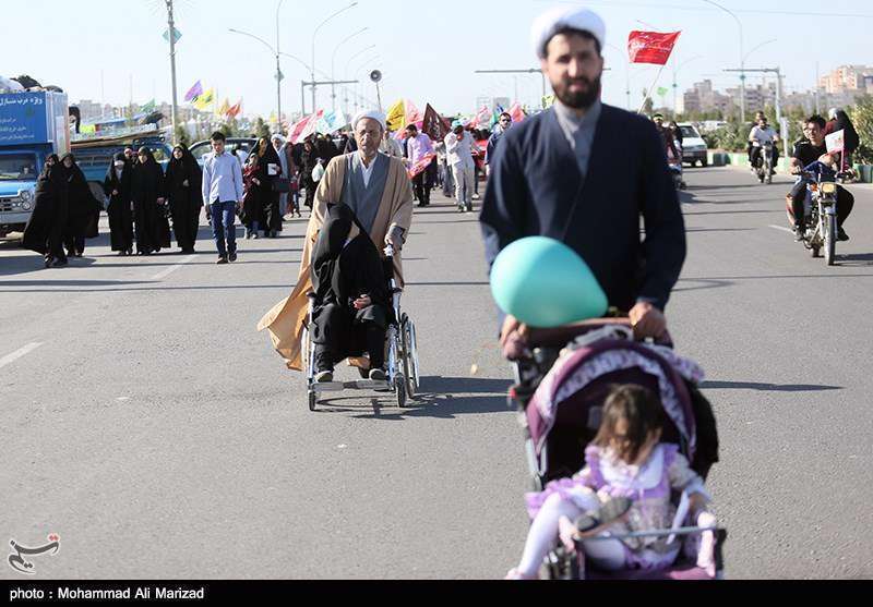 پیاده روی کاروان بزرگ قدمی برای ظهور به سمت جمکران 