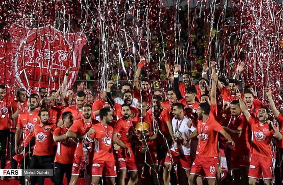 جشن قهرمانی پرسپولیس در« جم »