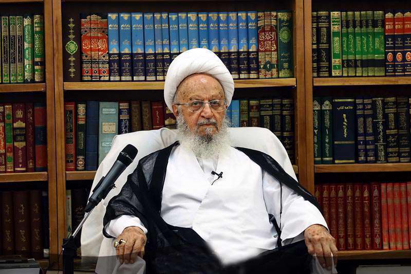 واکنش تند آیت الله مکارم شیرازی به جنجال «جنتلمنخوانی» در مدارس واکنش تند آیت الله مکارم شیرازی به جنجال «جنتلمنخوانی» در مدارس