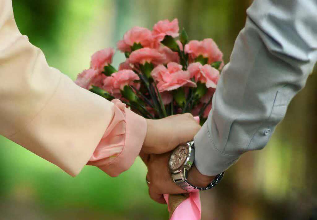 عشق به همسر