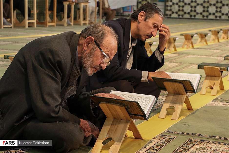 جزء خوانی قرآن کریم درمصلی « شهرکرد »