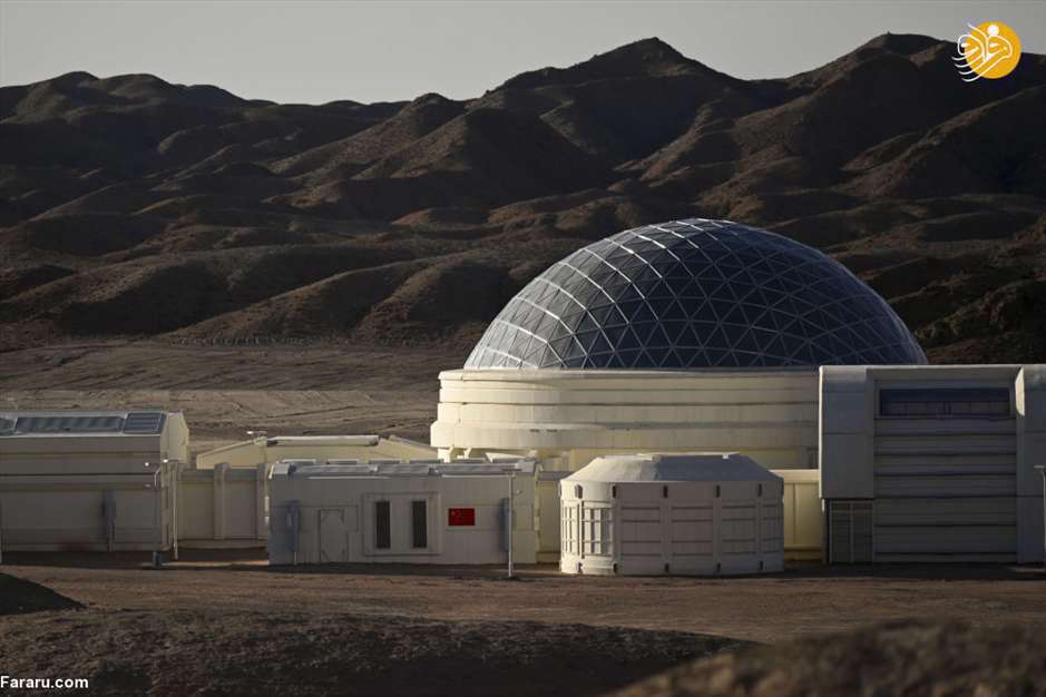 روی زمین در مریخ قدم بزنید