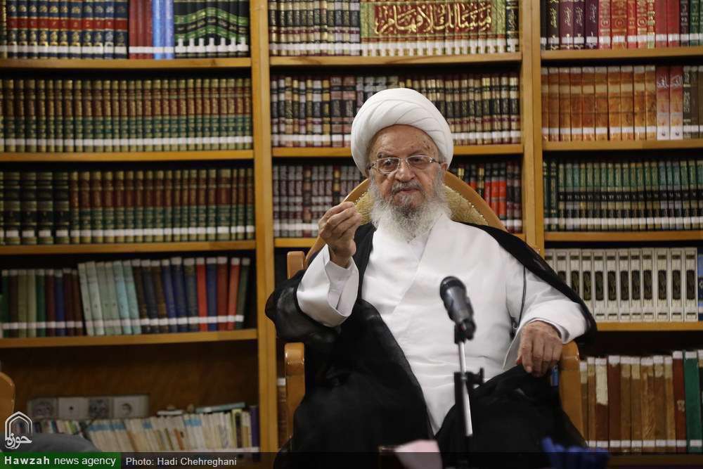 آیت الله مکارم شیرازی